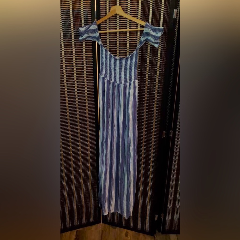 Rebellion again dress size Medium/M (used)